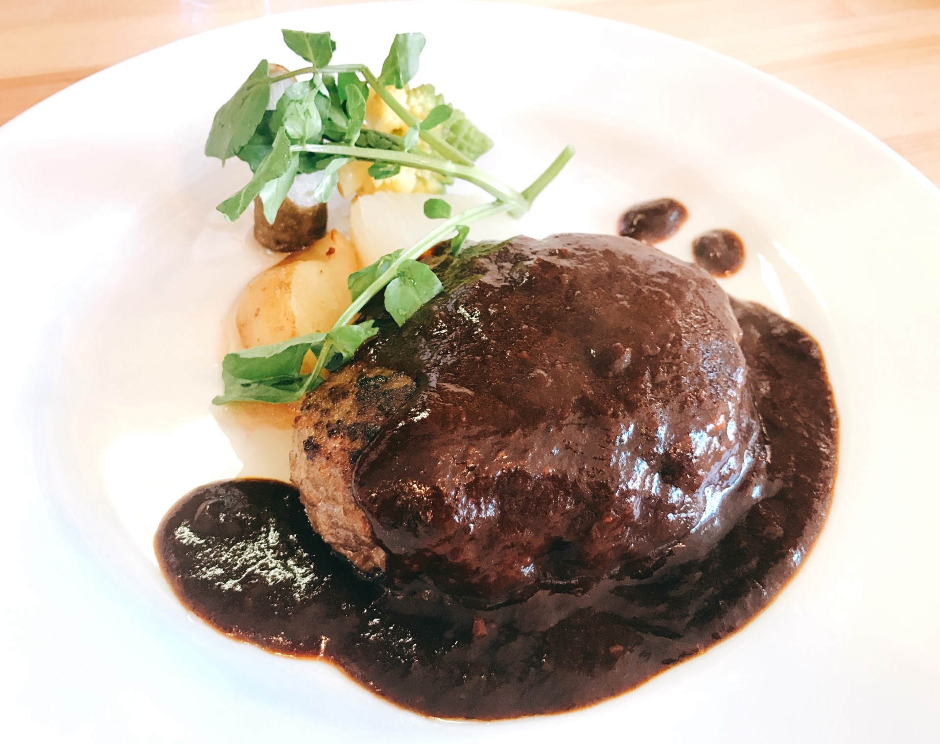 デミグラスハンバーグ